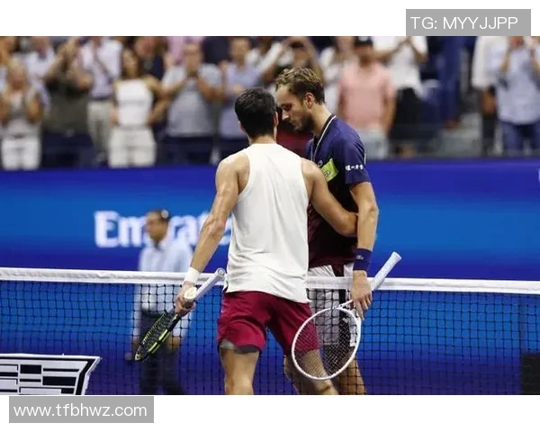 重庆网球队与上海网球队赛后复盘分析力量对比与战术探讨